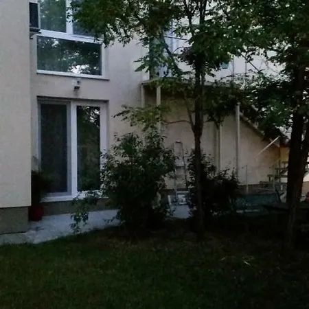 Prestige Apartment *